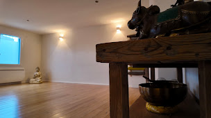 Photo n°7 de Om Yoga à Divonne-les-Bains (Centre de yoga)