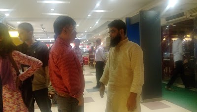 Photos of Bafwwa Shopping Market