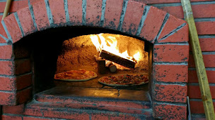 Photo n°4 de Pizzeria Santa Maria à Suresnes (Restaurant)