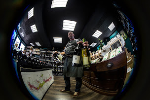 Photo n°3 de La Cave de Sombernon à Sombernon (Magasin de vins et spiritueux)