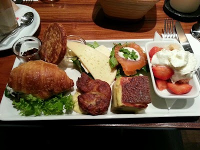 Photos of Caf&eacute; R&oslash;mer