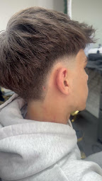 Photo n°20 de Le coin du barbu à Le Chesnay-Rocquencourt (Barbier)