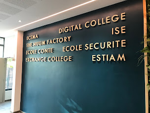 Photo n°4 de Smart-Sign à Oullins-Pierre-Bénite (Magasin d'enseignes lumineuses)