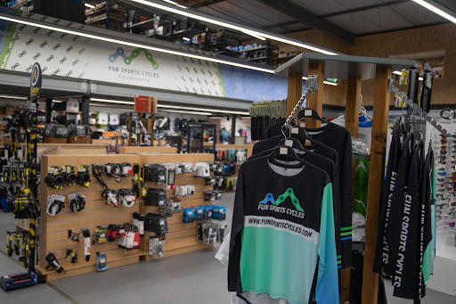Fun Sports Cycles - Vélos Electriques & Musculaires - Neuf/Occasion - Thumbnail