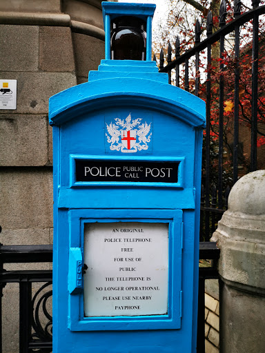 Police public telephone box - Thumbnail