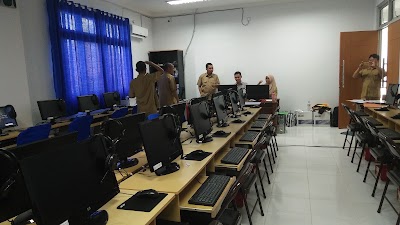 Photos of Reading Lover' s Community