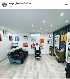 Photo n°11 de STEPH BARBER à Sainte-Foy-lès-Lyon (Salon de coiffure)