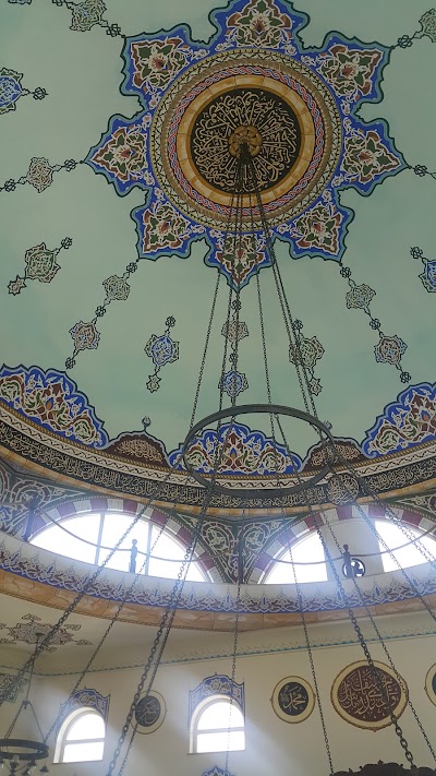 Photos of Xhamia e Rinis&euml;