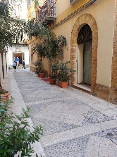 Photos of B & B GARIBALDI RELAIS