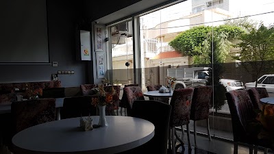 Photos of Zhihat Cafe