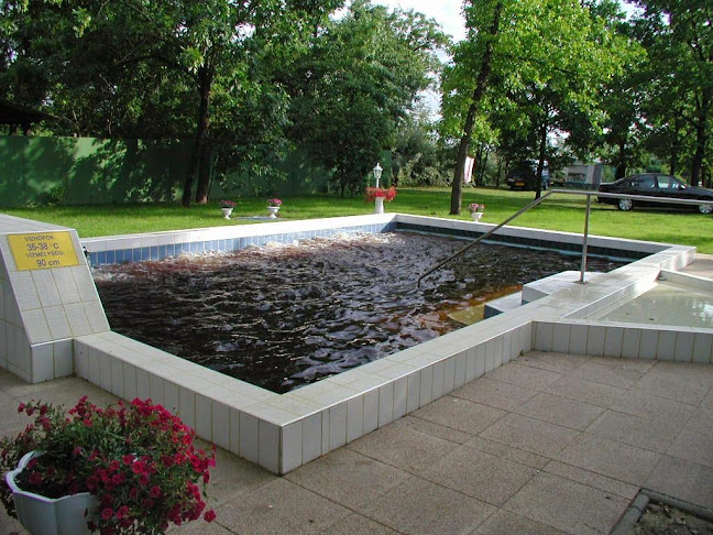 Opinii despre Árnyas Thermal Camping és Üdülőpark Szállás în Püspökladány - Kemping