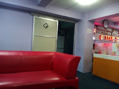 Photos of Uptown Hotel