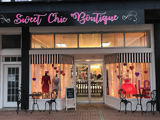Sweet Chic Boutique Logo
