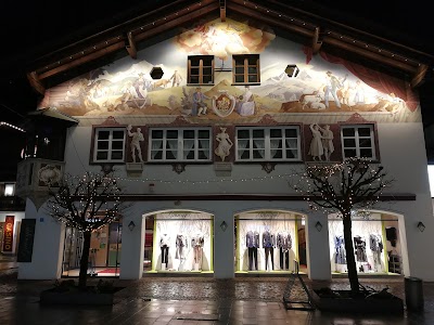 Photos of Trachten- u. Modehaus Grasegger GmbH u. Co KG