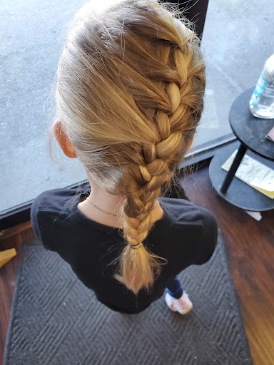 Little Scissors Hair Styling - Thumbnail