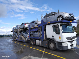 Photo n°4 de Drivers Gary Transport à Plaisir (Société de transport routier)