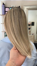 Photo n°2 de Sophieb -montpellier à Montpellier (Salon de coiffure)