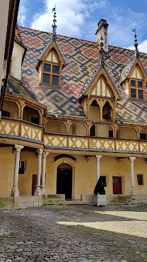 Hôtel-Dieu Museum - Hospices de Beaune by null