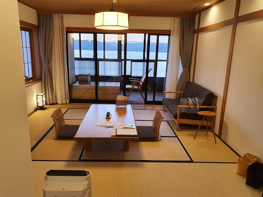 Follow Me Japan Pte Ltd