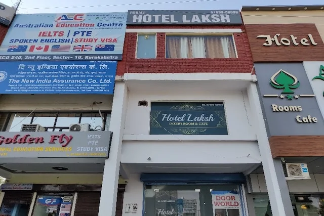 OYO Hotel Laksh