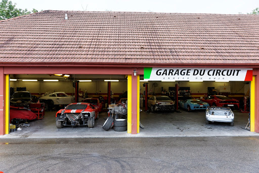 Garage Circuit