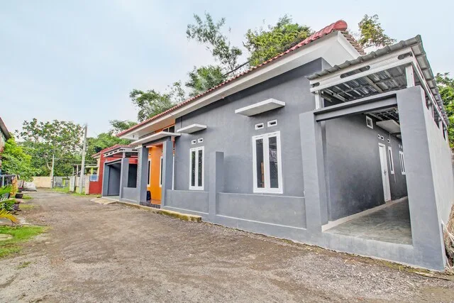 Super OYO 92118 Alif House Syariah 2