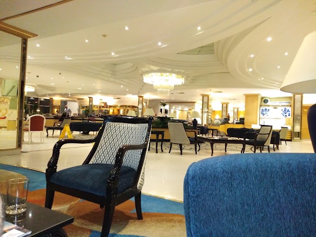Le Passage Hotel And Casino