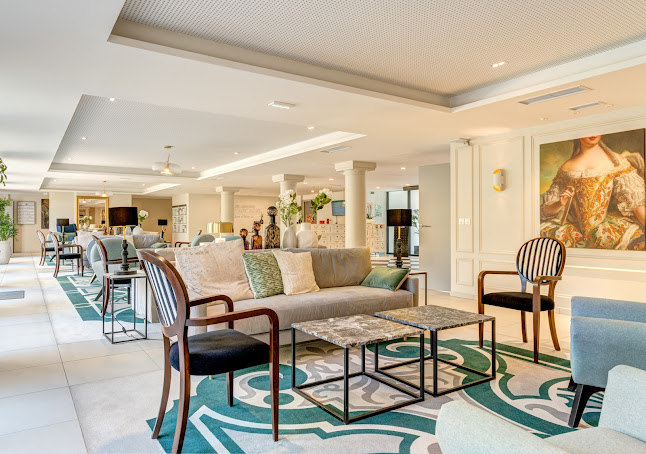 4 Rue Mgr Gibier, 78000 Versailles