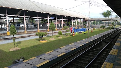 Photos of Stasiun Kiaracondong