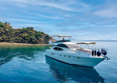 Seyir Yachting Tekne Kiralama Mavi Yolculuk Turu