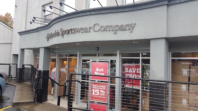 Columbia Sportswear Outlet Store at Historic Old Sellwood