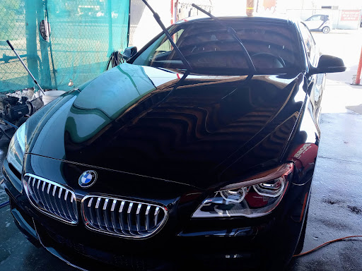 Chuy's Car Wash and detailing services - Thumbnail