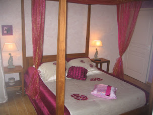 Photo n°18 de Chambres D'Hôtes La Minaudière à Nueil-les-Aubiers (Chambre d'hôtes)