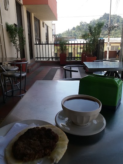 Photos of Arepas de F&aacute;tima