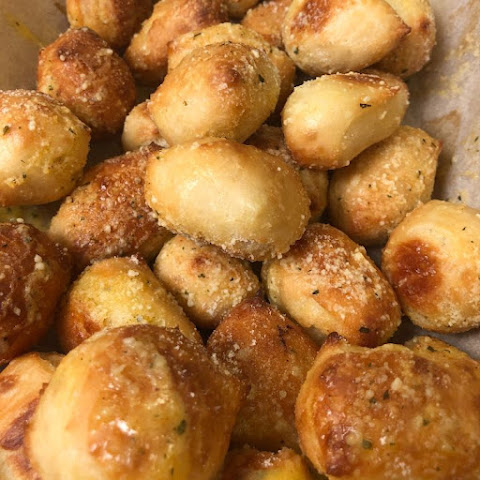 Domino's Pizza by null