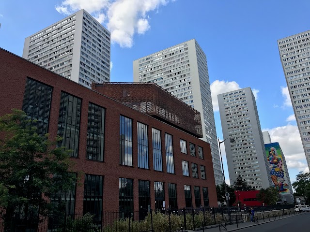Anciennes usines Panhard et Levassor
