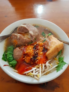 Bakso Jempolan, Author: Irwin Hentriansa