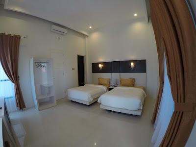 Photos of GISZELLA HOTEL