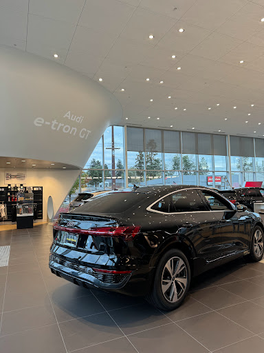 Audi Bend - Visual