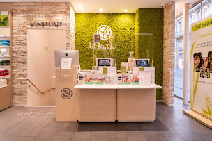 Photo n°26 de Yves Rocher à Toulouse (Magasin de cosmétiques)