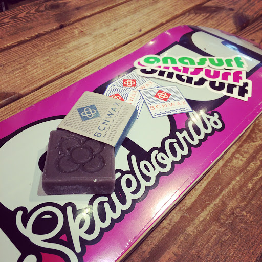 Onasurf - Visual