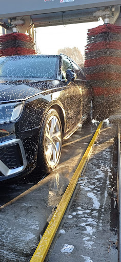 Albatros Correggio Car Wash - Thumbnail