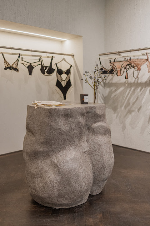 Undress Code Boutique by null