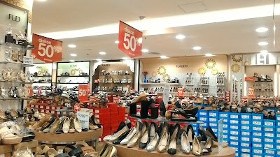 Photos of Matahari Dept Store Istana Plaza Bandung