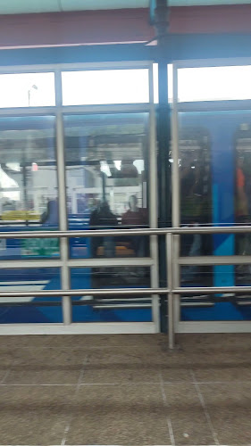 Parada Colegio 28 de Mayo - Servicio de transporte
