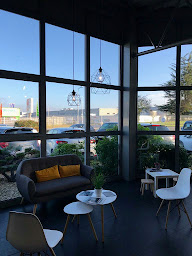 Photo n°3 de Bois Neuf Automobiles à La Ville-aux-Dames (Magasin de pneus)