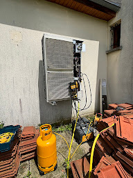 Photo n°9 de Deltatherm à Beaulieu-les-Fontaines (Chauffagiste)