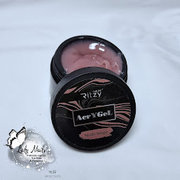 Photo n°12 de Laly Nails à Montperreux (Salon de manucure)