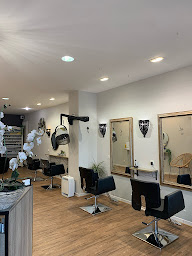 Photo n°3 de Isabelle Espert -Coiffure & Hairspa - Tonneins à Tonneins (Magasin de produits de beauté)