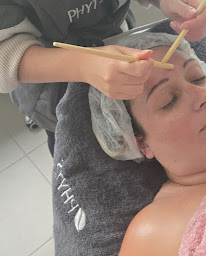Photo n°26 de Or Fée Beauté à Saint-Just (Service d'épilation à la cire)